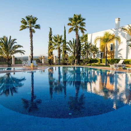 Portimao Elegant House With Pool By Homing Villa Exteriör bild