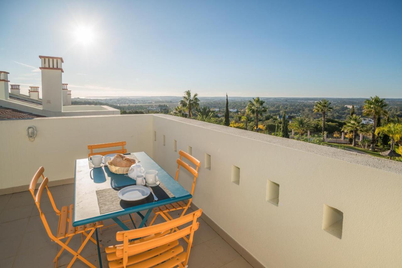 Portimao Elegant House With Pool By Homing Villa Exteriör bild